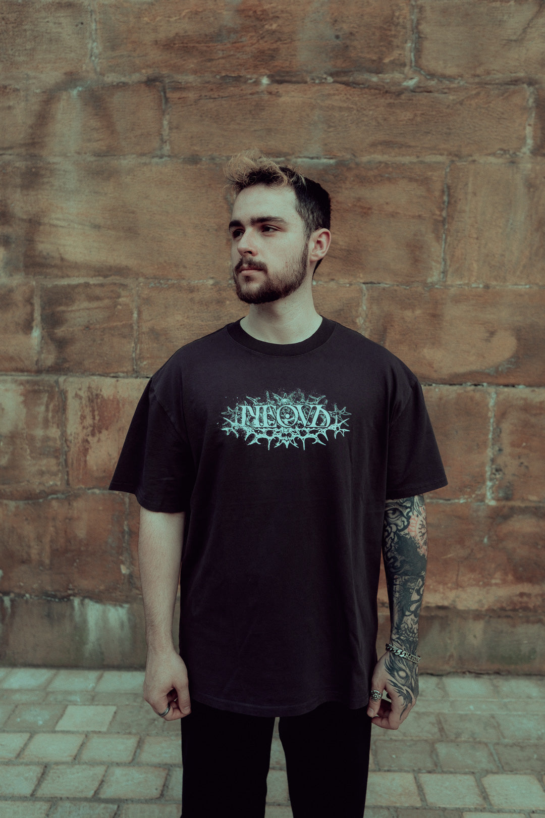 T-Shirt Oversized NEOVA Faded Black